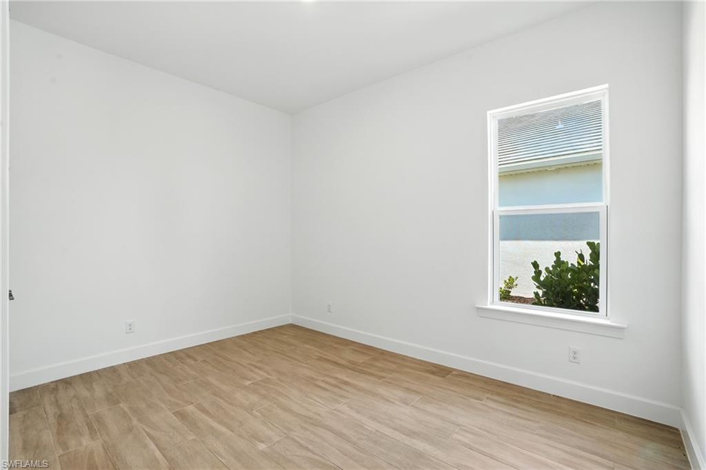 ESPLANADE LAKE CLUB - Residential Lease