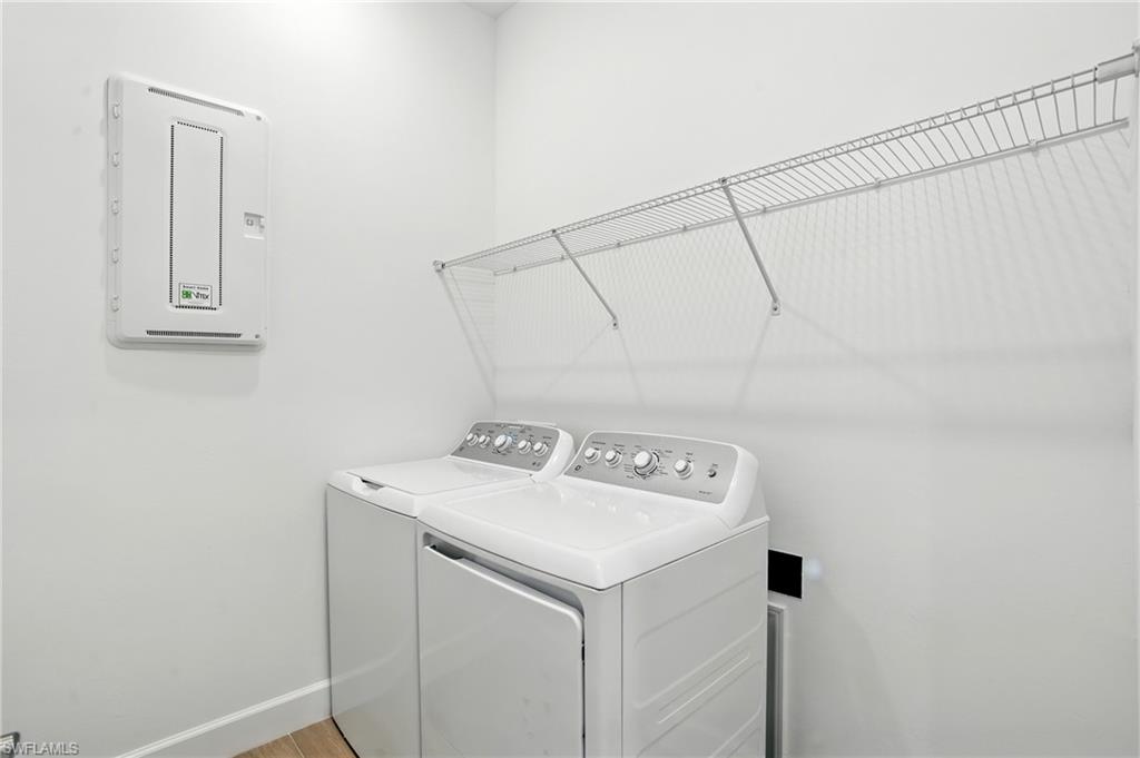 ESPLANADE LAKE CLUB - Residential Lease