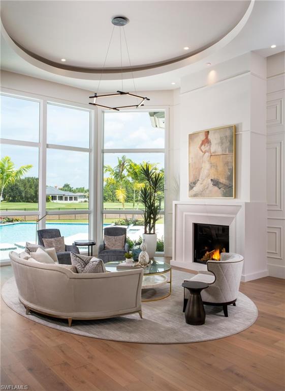 QUAIL WEST - Residential