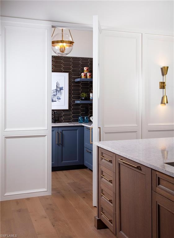 QUAIL WEST - Residential