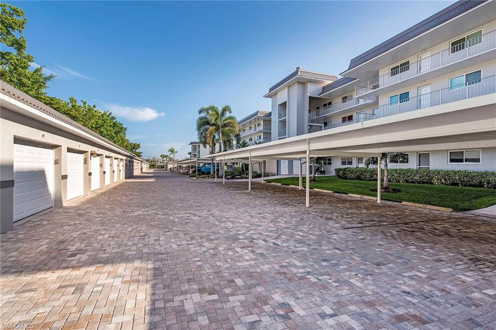 MARINERS COVE - Residential