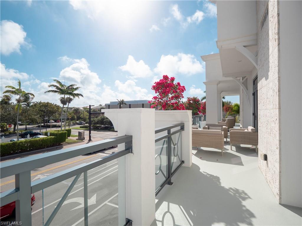 OLDE NAPLES - Residential