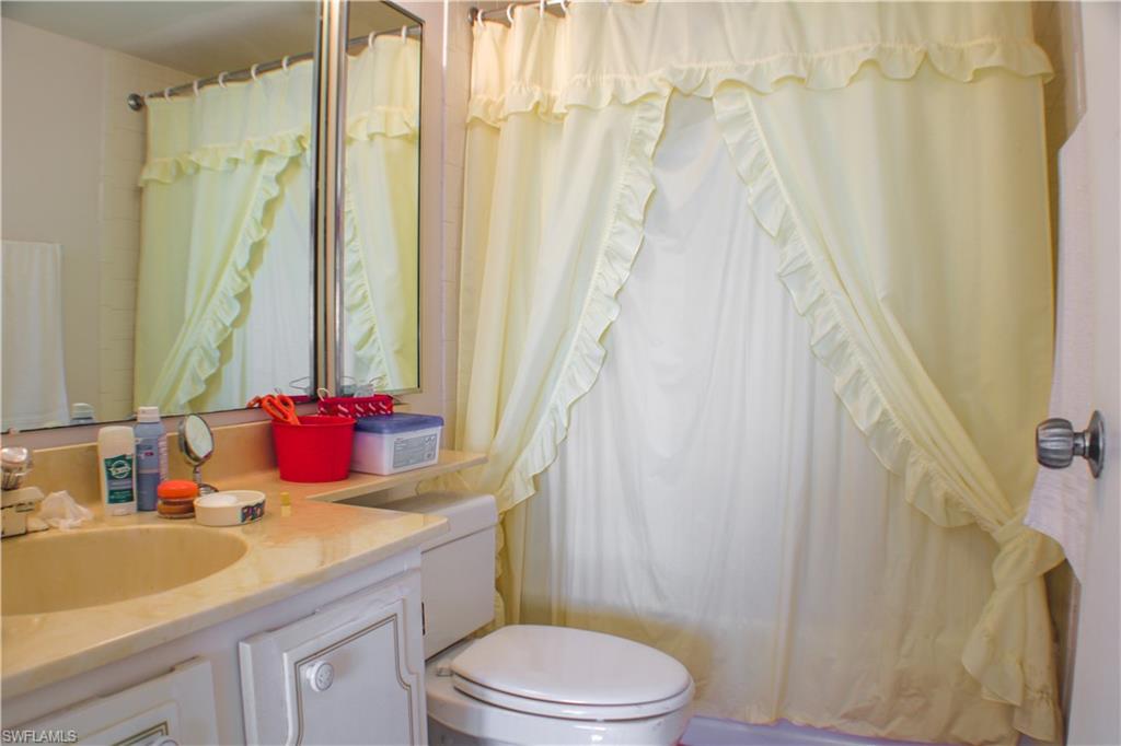 RIVER TOWERS CONDO - Residential