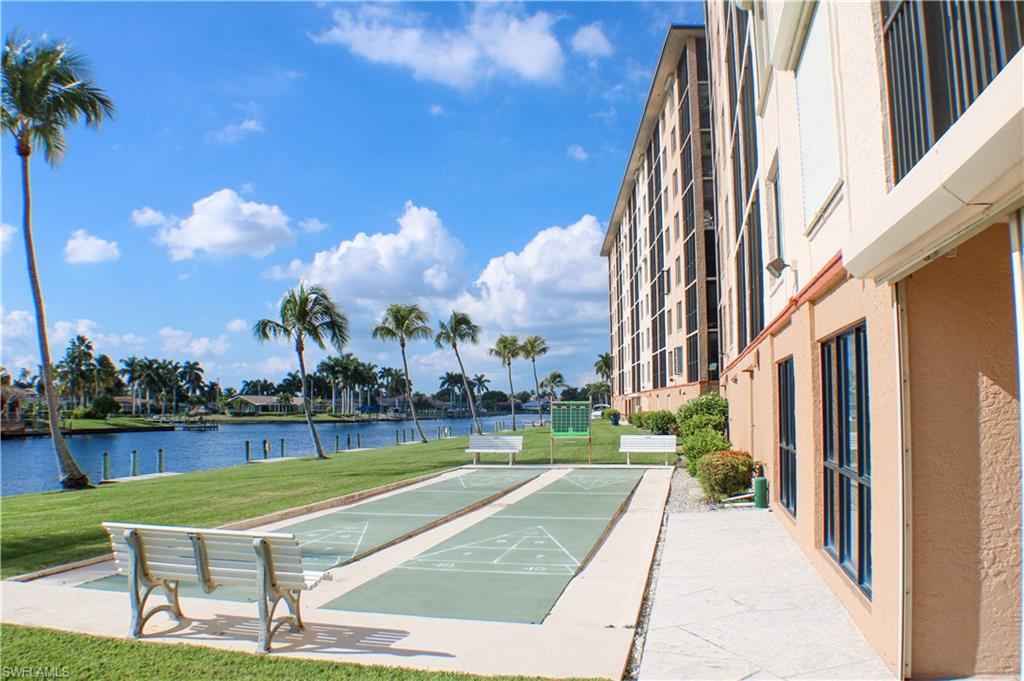 RIVER TOWERS CONDO - Residential