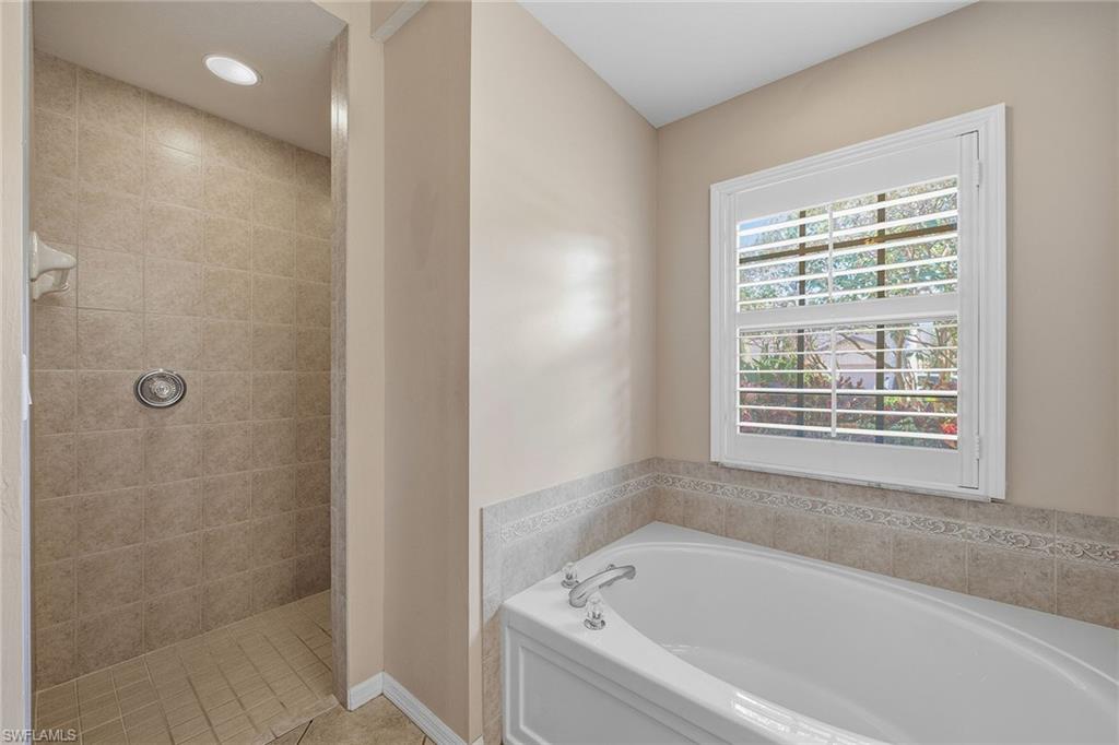 SPANISH WELLS - Residential