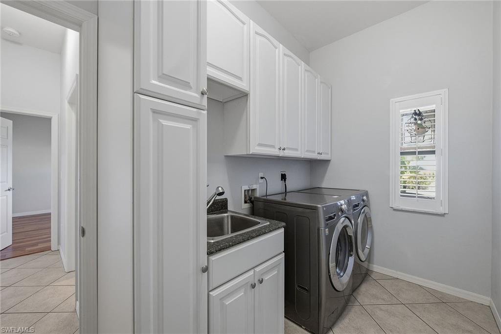 SPANISH WELLS - Residential