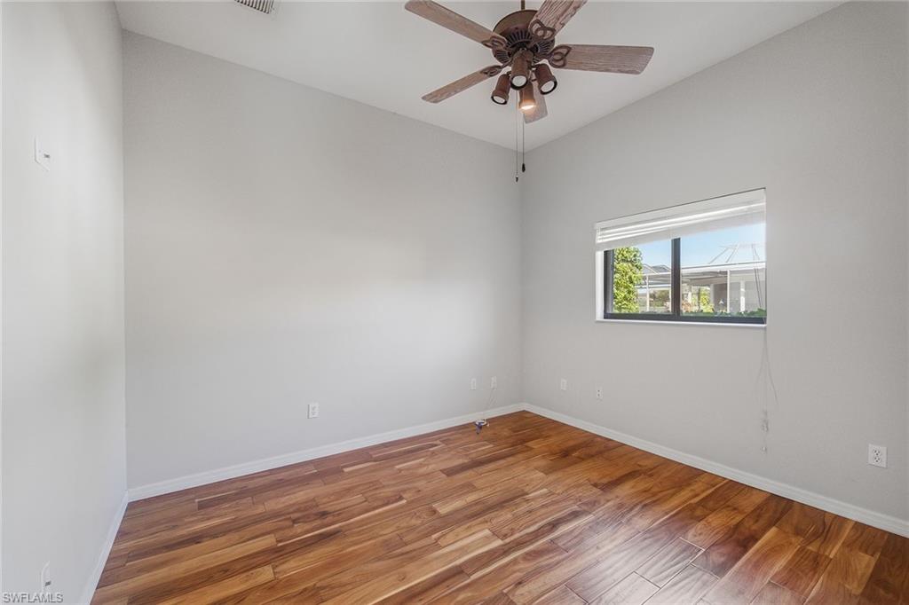 SPANISH WELLS - Residential