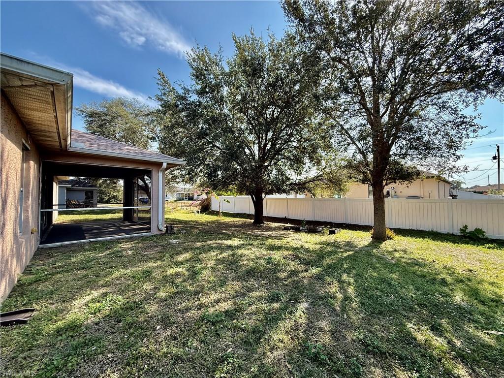 LEHIGH ACRES - Residential