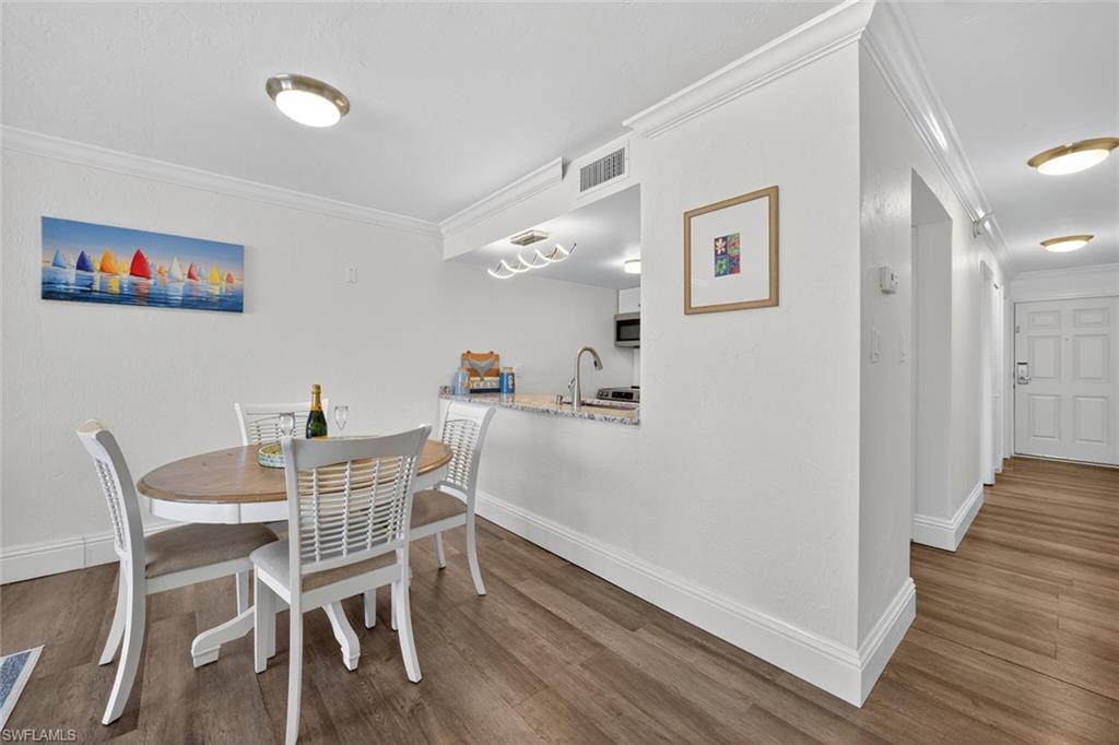 BEACH VILLAS CONDO - Residential