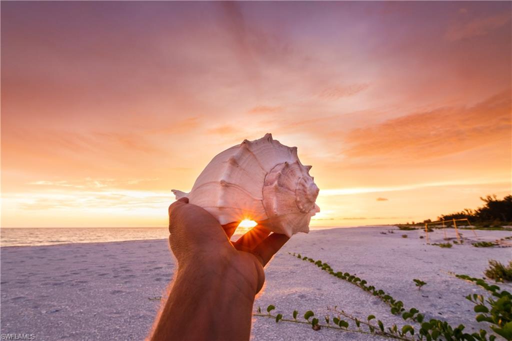 BEACH VILLAS CONDO - Residential