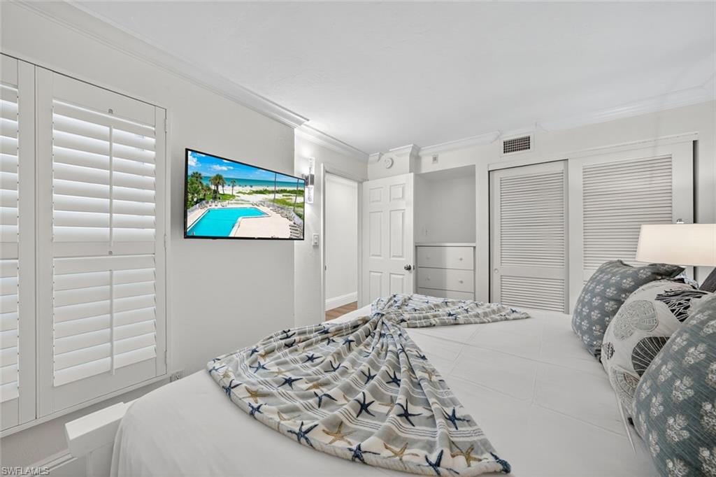 BEACH VILLAS CONDO - Residential