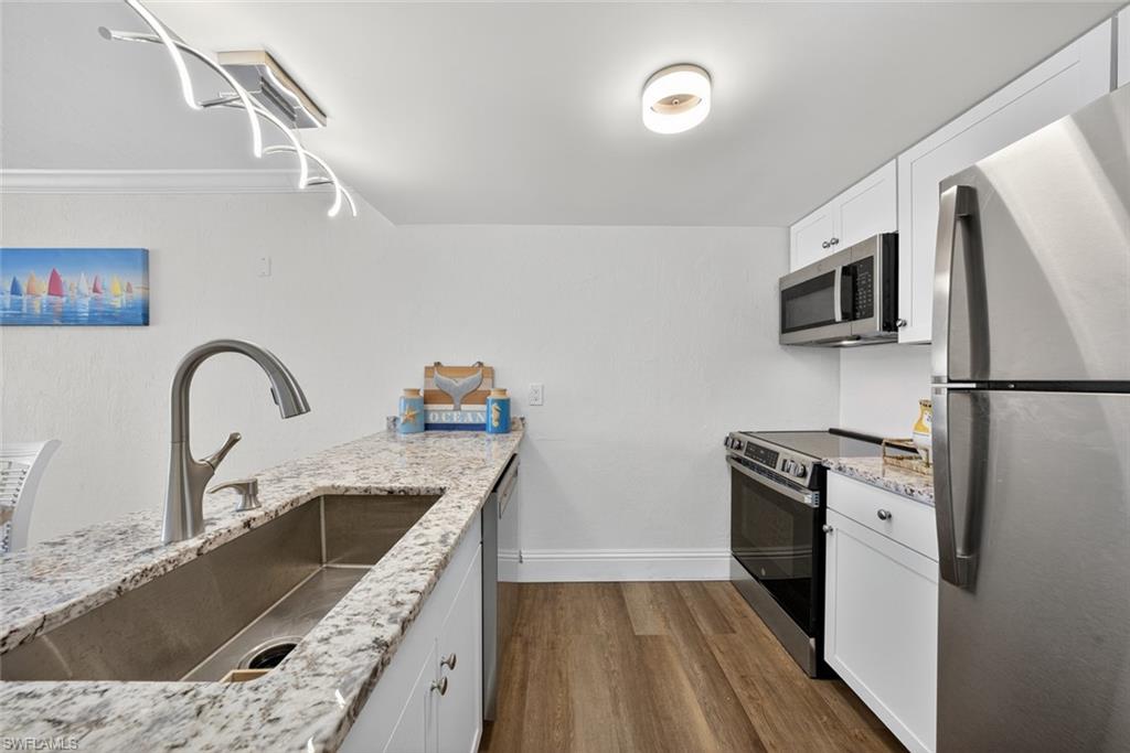 BEACH VILLAS CONDO - Residential