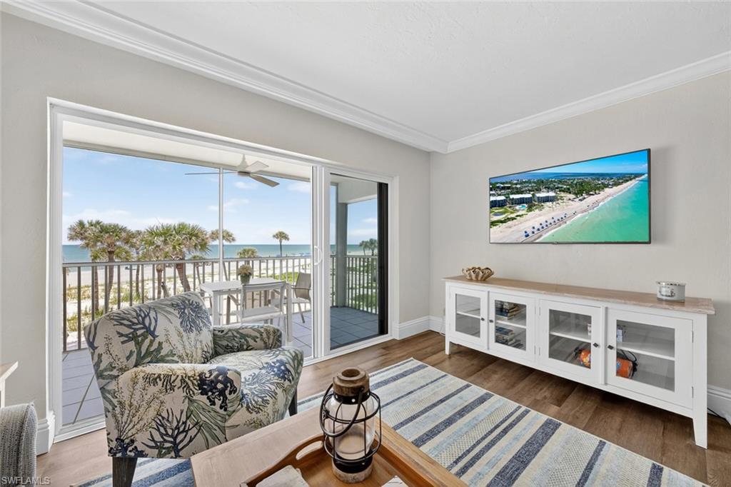 BEACH VILLAS CONDO - Residential