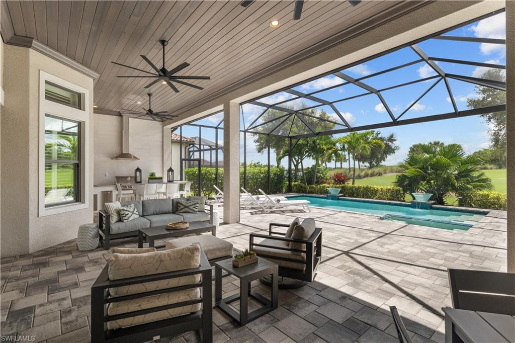 ESPLANADE - Residential