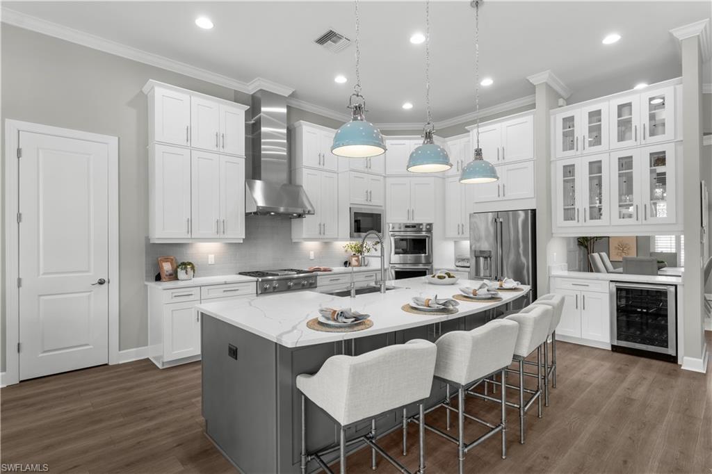 ESPLANADE - Residential