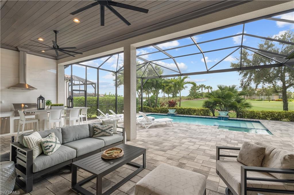 ESPLANADE - Residential