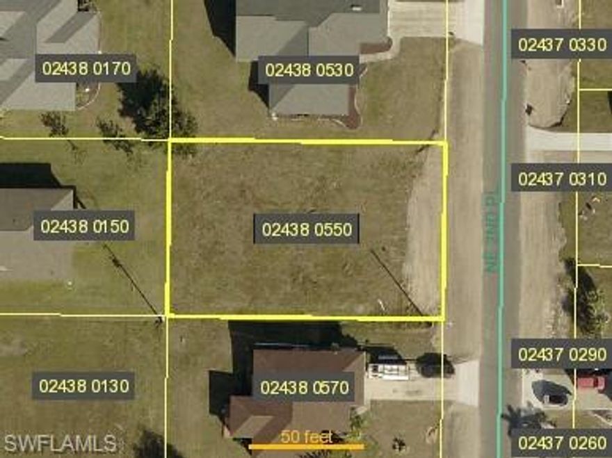 BEAUTIFUL LOT CONNECTED TO CITY UTILITIES!   This extraordinary vacant lot offers a unique opportunity to build your dream home. Nestled in a tranquil setting, this property provides a blank canvas to create your own private oasis.
Take advantage of this offering and enjoy the peace and quiet of the area, along with convenient access to local activities and waterways. Whether you are a builder, investor, or future homeowner, this parcel represents a smart investment in a promising, up-and-coming location.