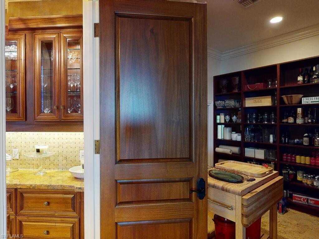 MARCO BEACH - Residential