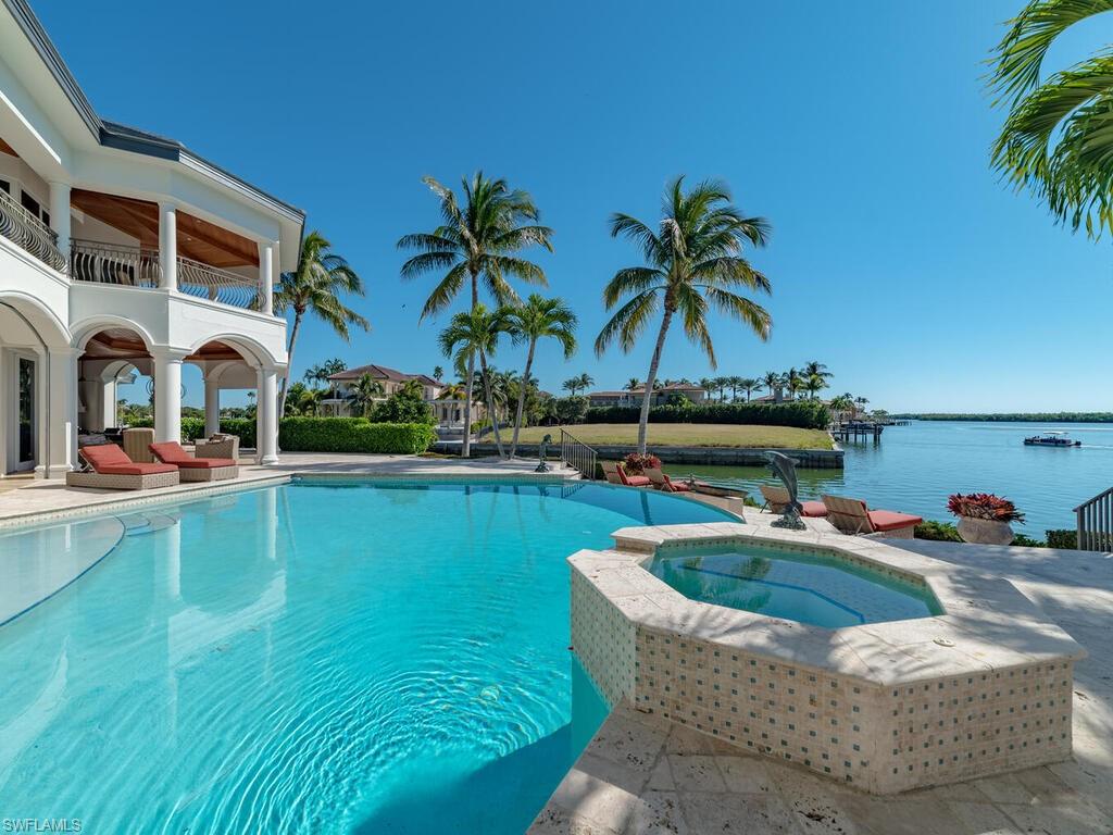 MARCO BEACH - Residential