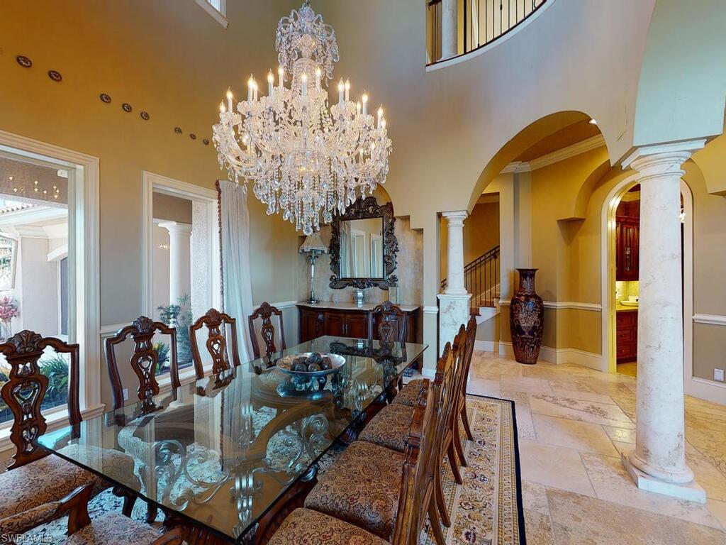 MARCO BEACH - Residential