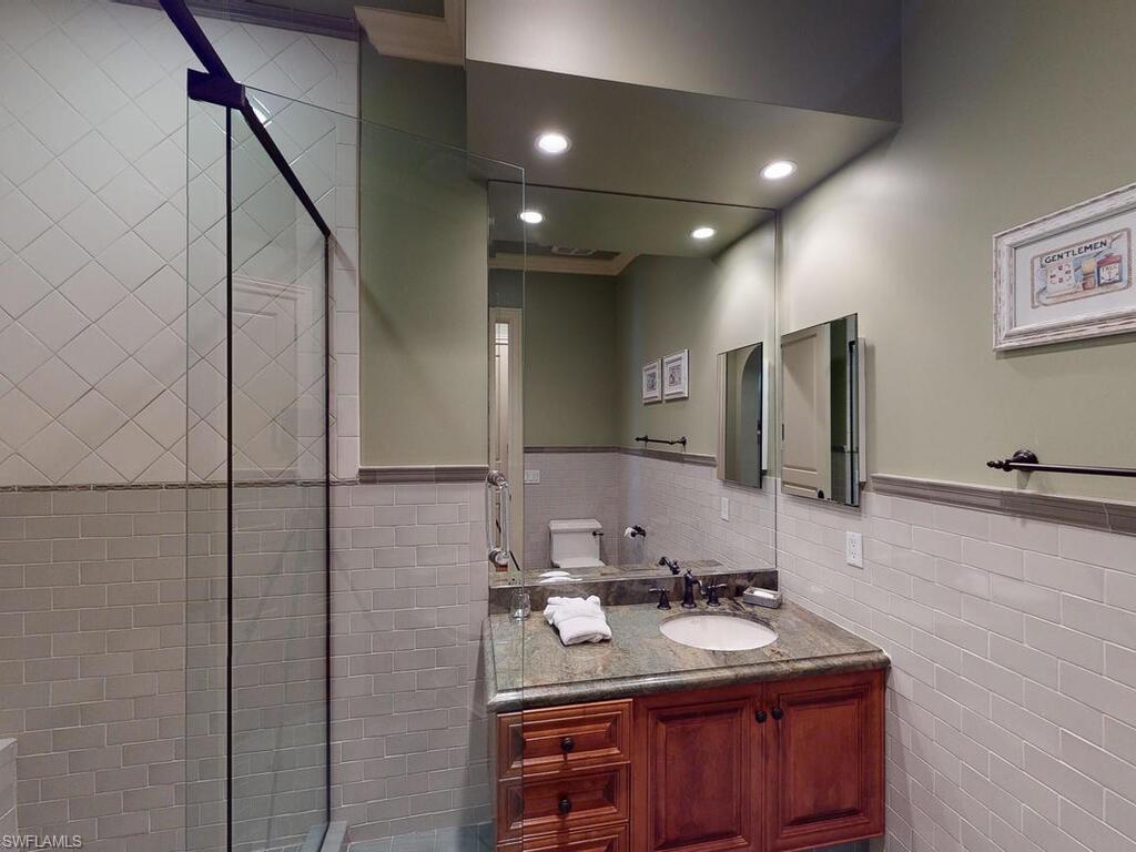 MARCO BEACH - Residential