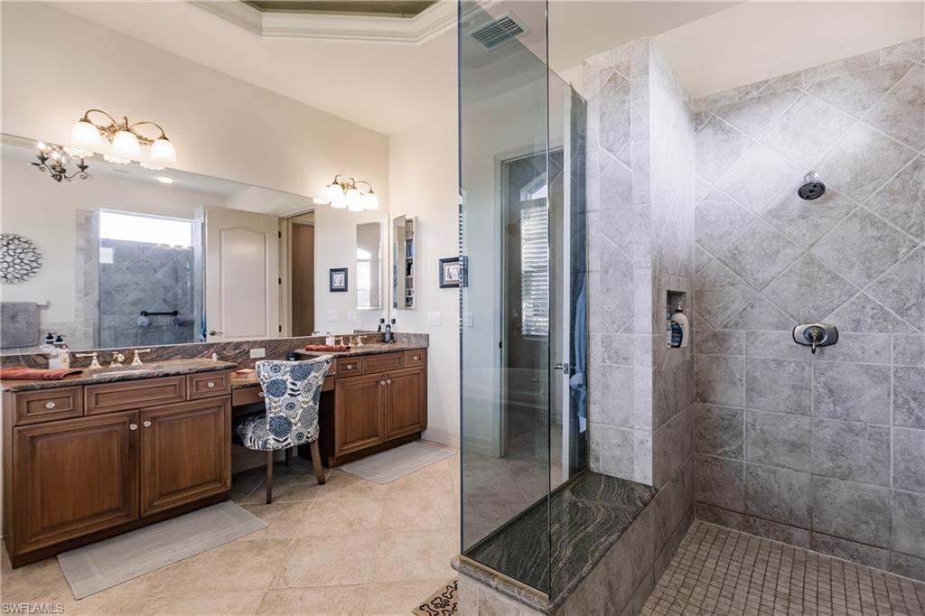 CORAL OAKS GOLF COURSE - Residential