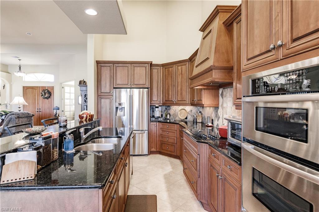 CORAL OAKS GOLF COURSE - Residential