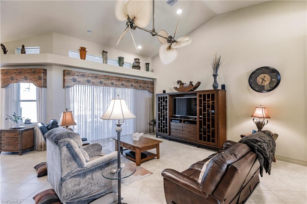 CORAL OAKS GOLF COURSE - Residential