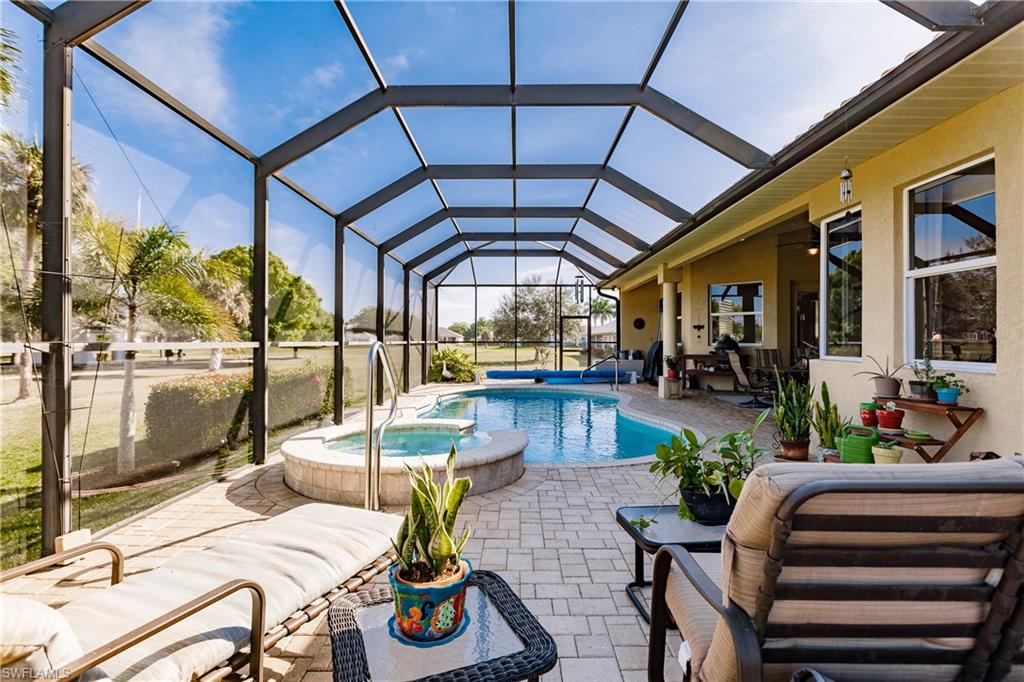 CORAL OAKS GOLF COURSE - Residential