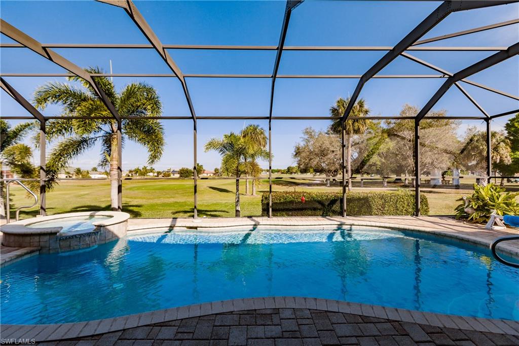 CORAL OAKS GOLF COURSE - Residential