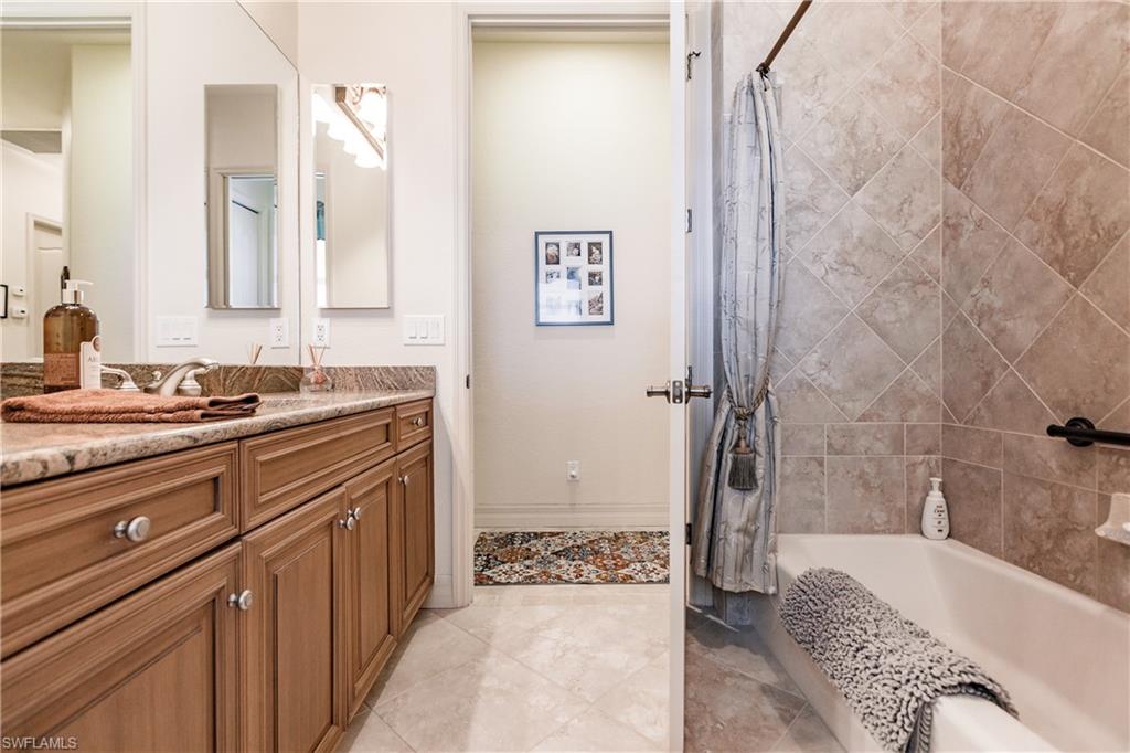 CORAL OAKS GOLF COURSE - Residential