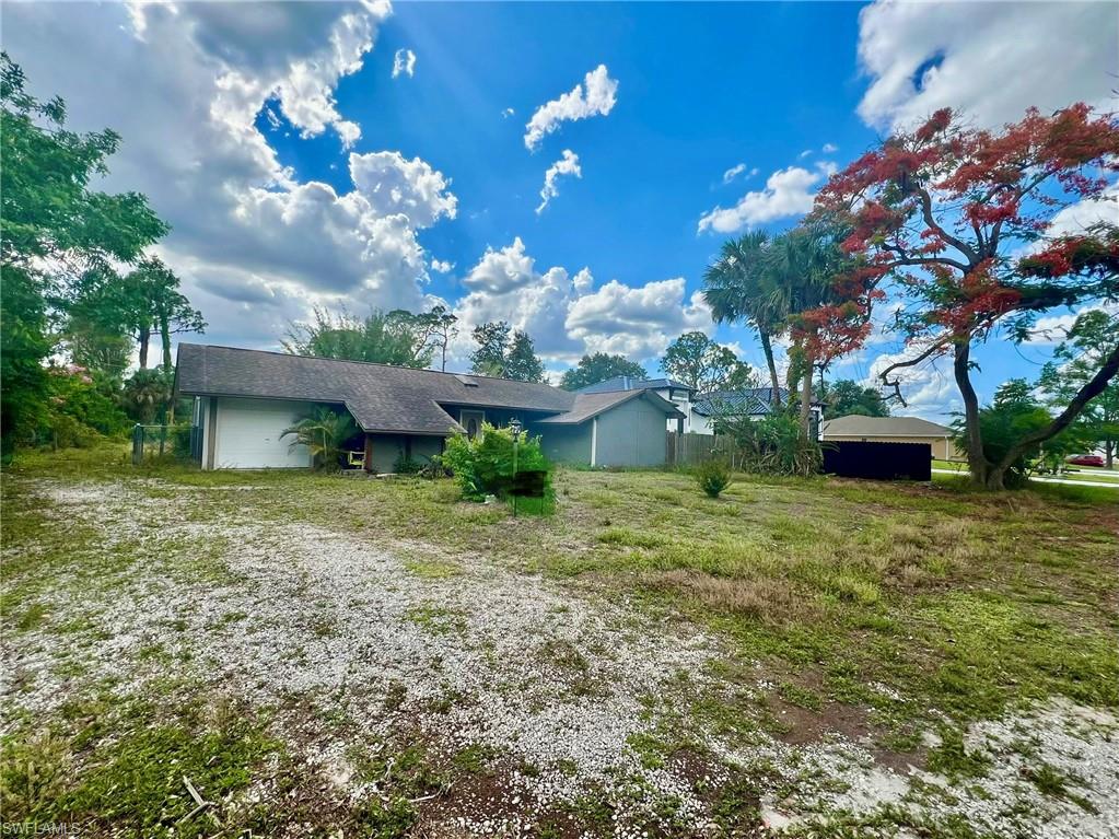 LEHIGH ACRES - Residential