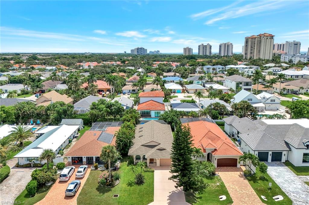 NAPLES PARK - Residential