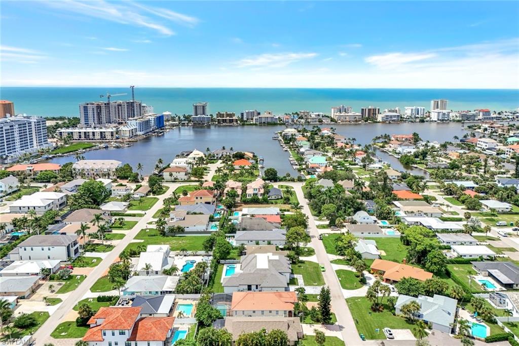 NAPLES PARK - Residential