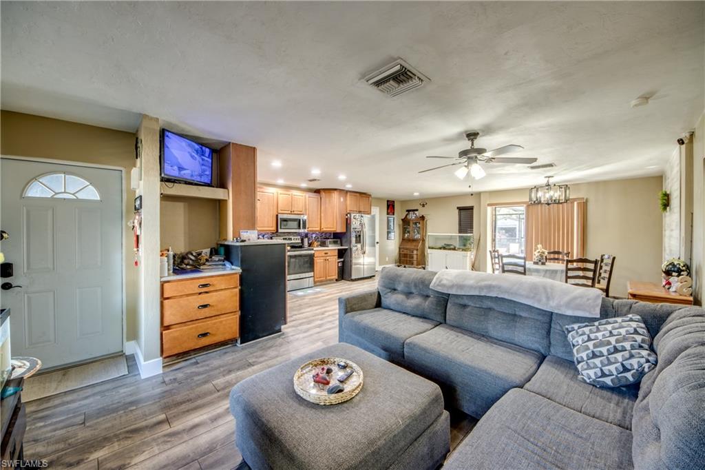 LEHIGH ACRES - Residential