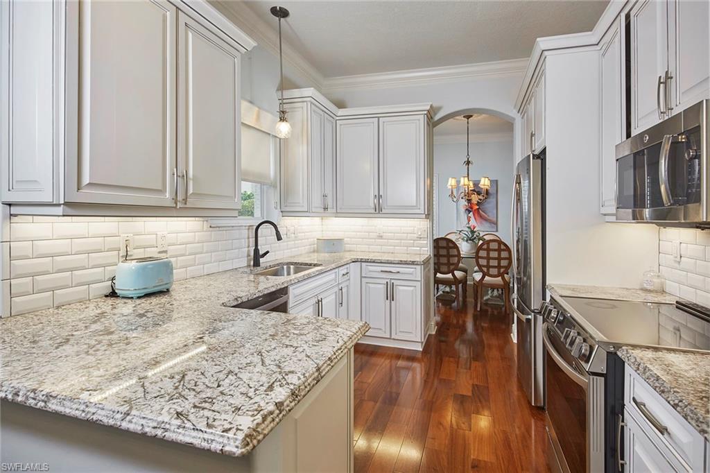 VILLA VISTANA - Residential