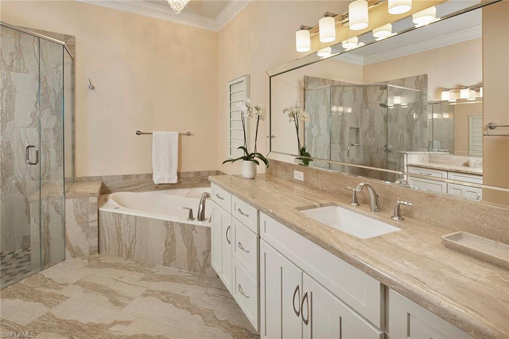 VILLA VISTANA - Residential