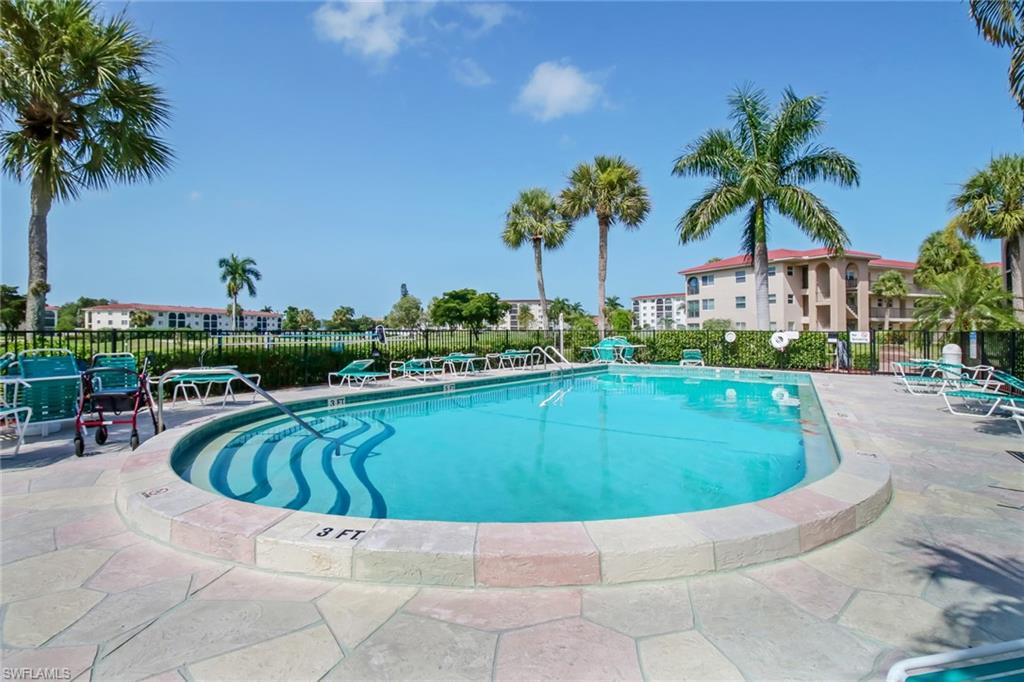 HIGH POINT COUNTRY CLUB - Residential Lease