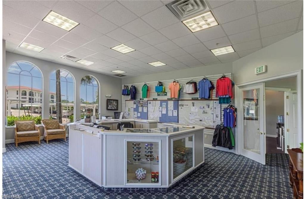 HIGH POINT COUNTRY CLUB - Residential Lease