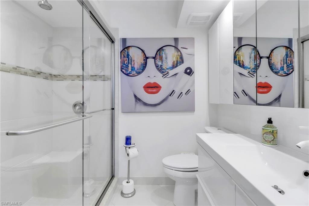 HIGH POINT COUNTRY CLUB - Residential Lease