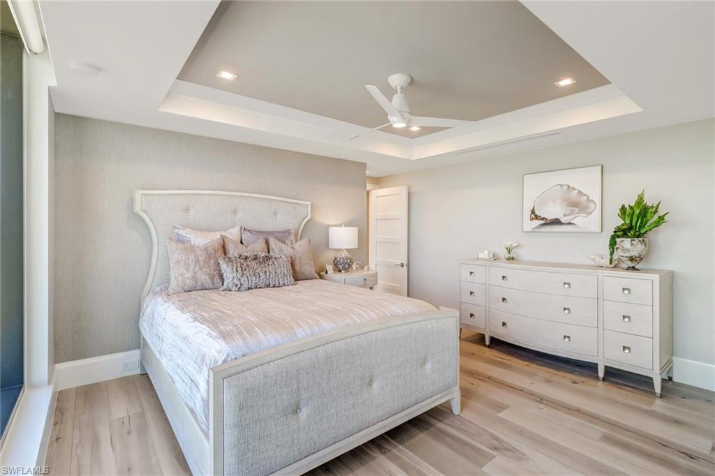 PARK PLAZA - Residential