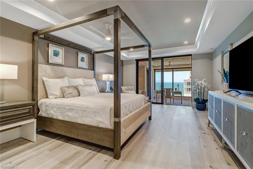 PARK PLAZA - Residential