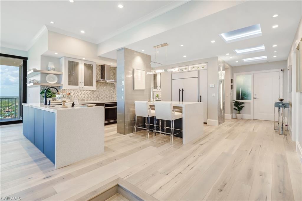 PARK PLAZA - Residential