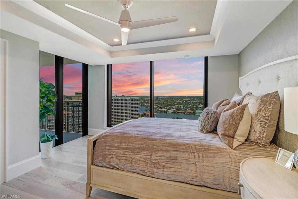 PARK PLAZA - Residential