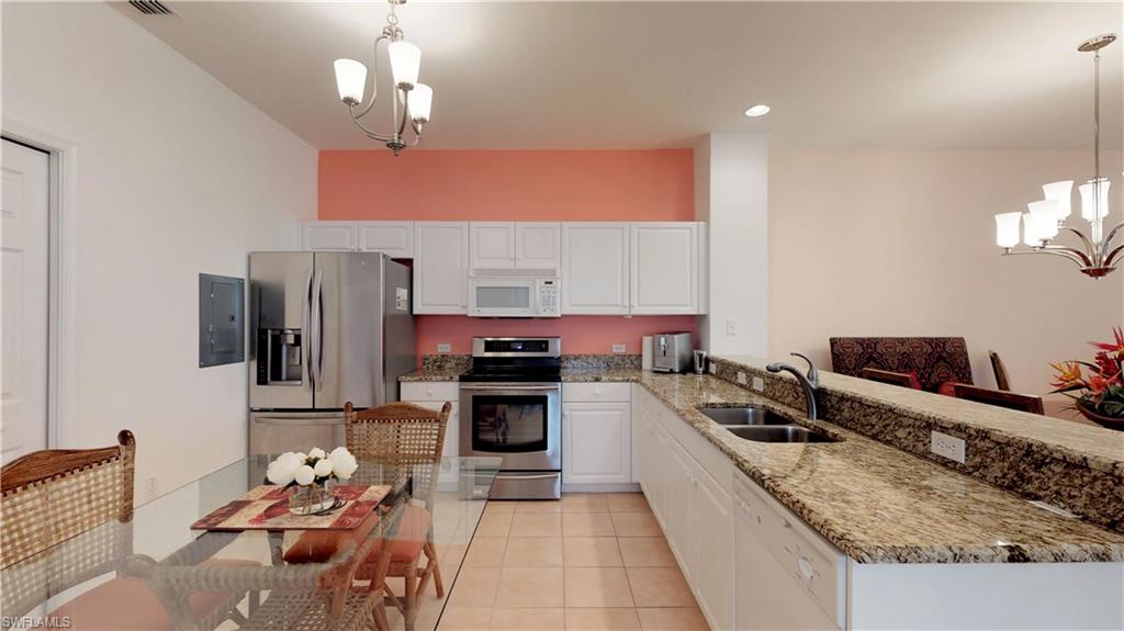 THE MEADOWS - Residential