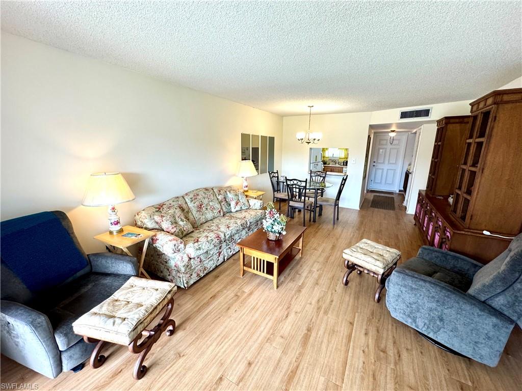 TURTLE LAKE GOLF COLONY - Residential