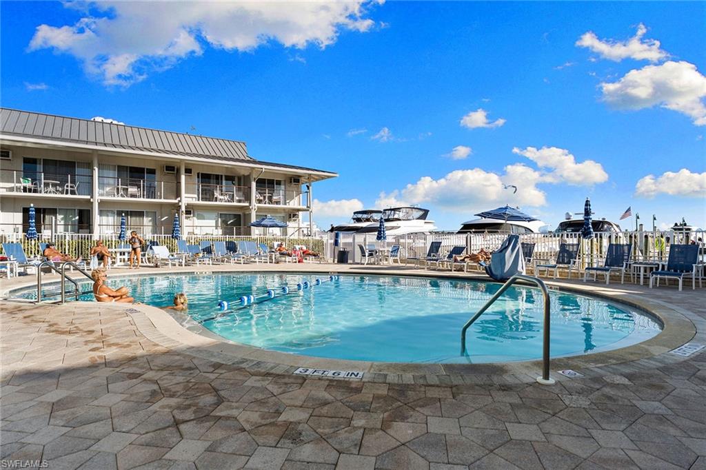 COVE INN - Residential