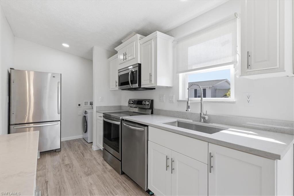 INDIAN CREEK - Residential Lease