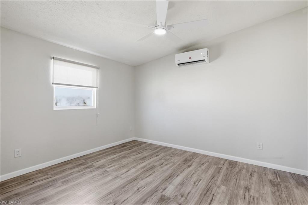 INDIAN CREEK - Residential Lease