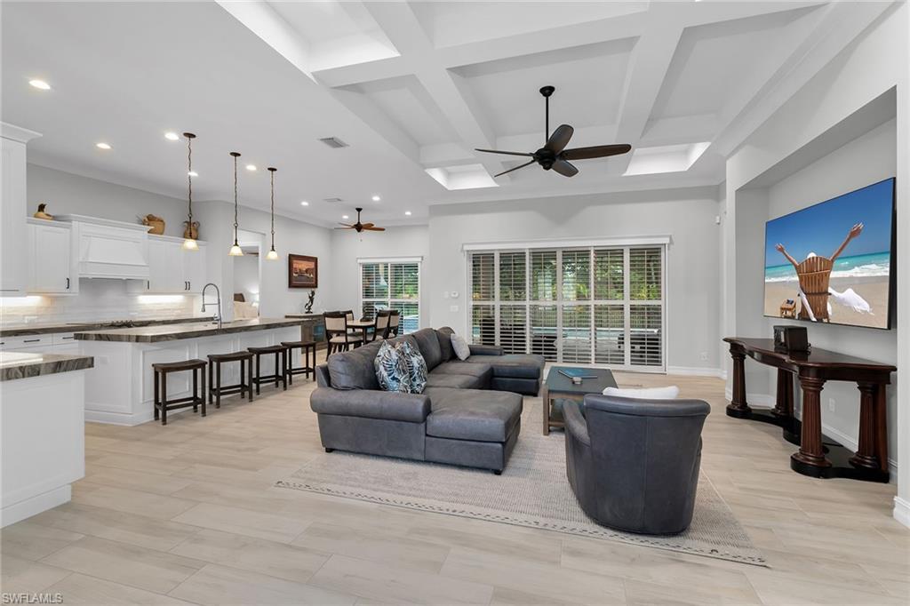 14224 Laguna Springs LN
